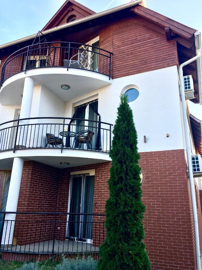 Lake Apartment Heviz Luaran gambar