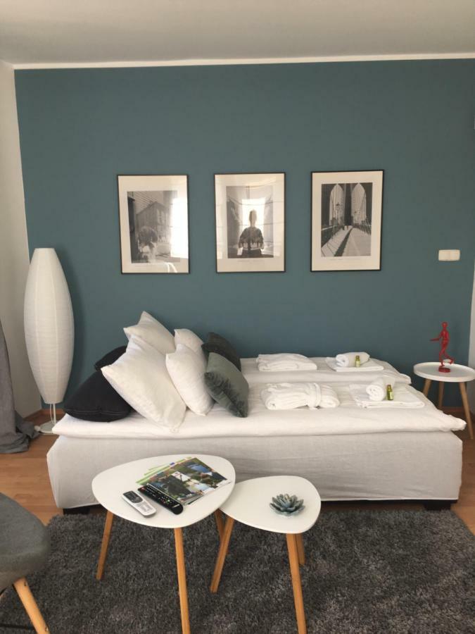 Lake Apartment Heviz Luaran gambar